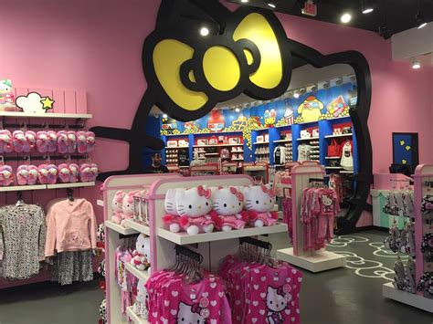 Shop Pink Hello Kitty® Online 